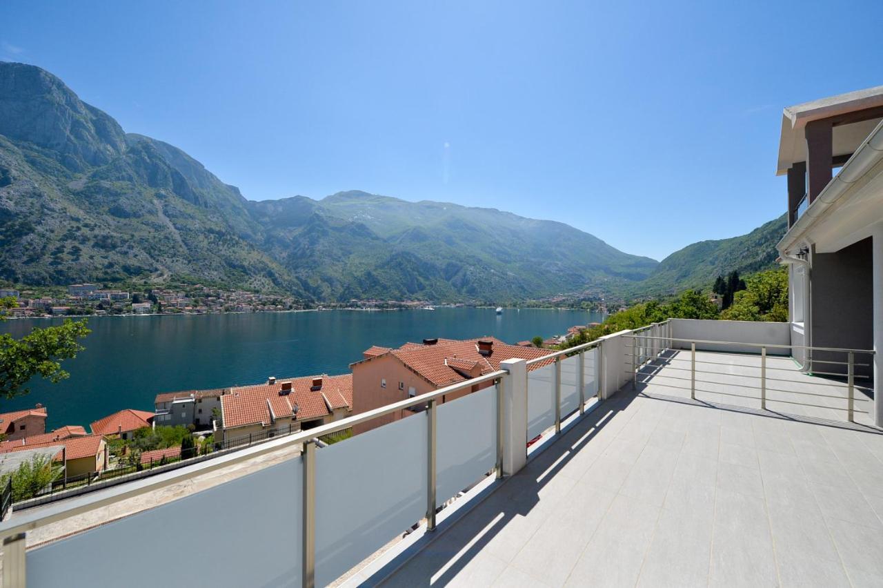Apartments Seaview Estate Radovic Котор Екстериор снимка