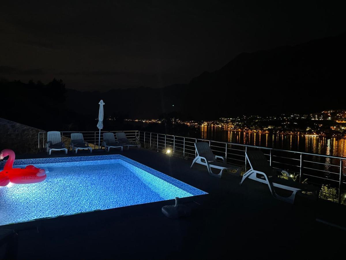 Apartments Seaview Estate Radovic Котор Екстериор снимка