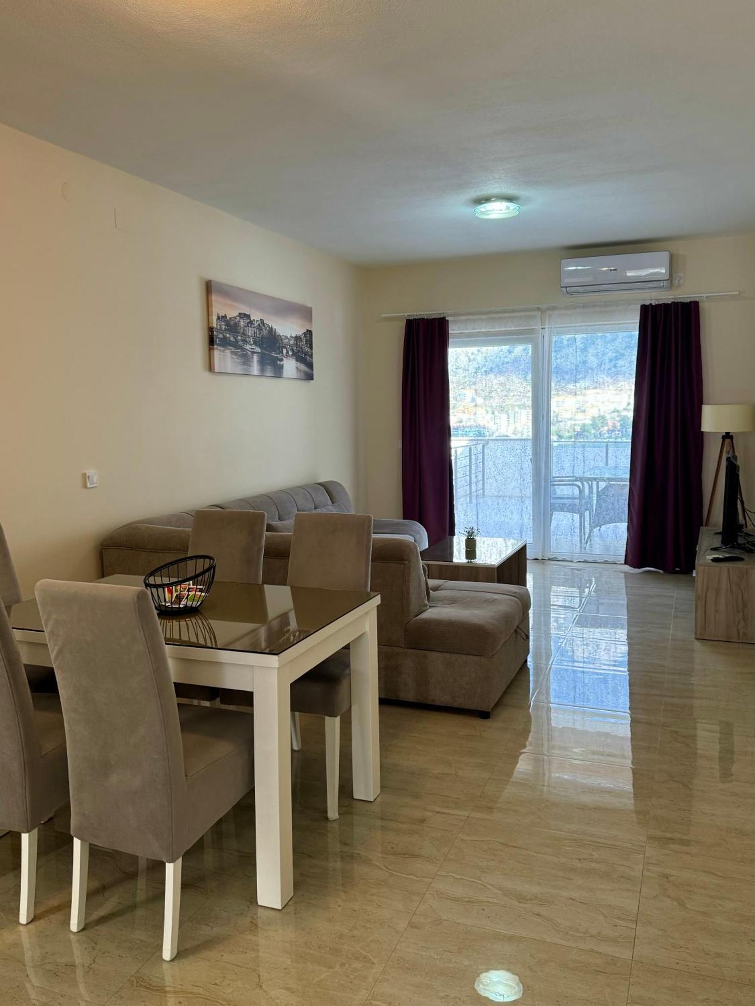 Apartments Seaview Estate Radovic Котор Стая снимка
